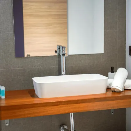 Poem By Airnest Appartement *