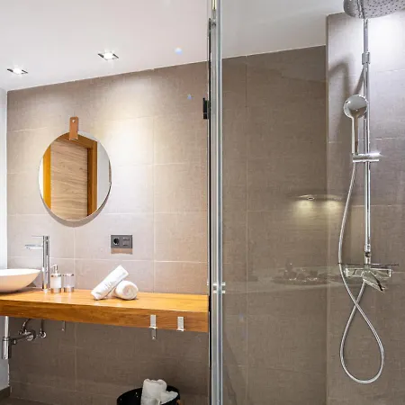 Appartement Poem By Airnest *