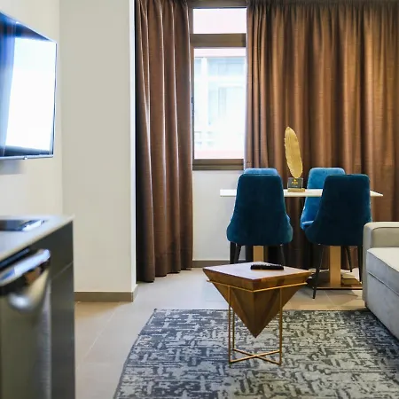 Poem Suites, Canteras *