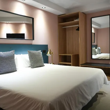 아파트 Poem Apartments, Canteras *