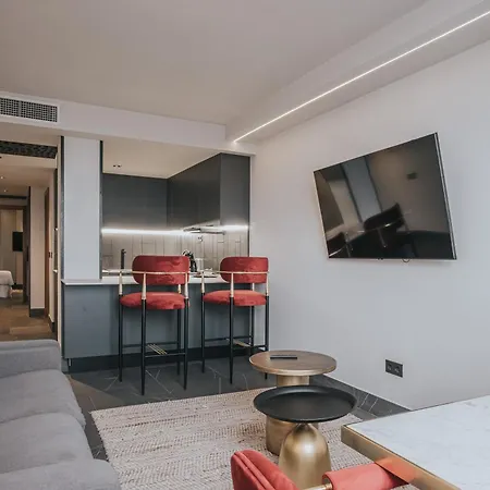 아파트 Poem Apartments, Canteras *