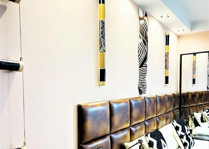 アパート Poem By Airnest