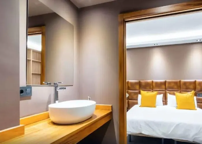 アパート Poem By Airnest